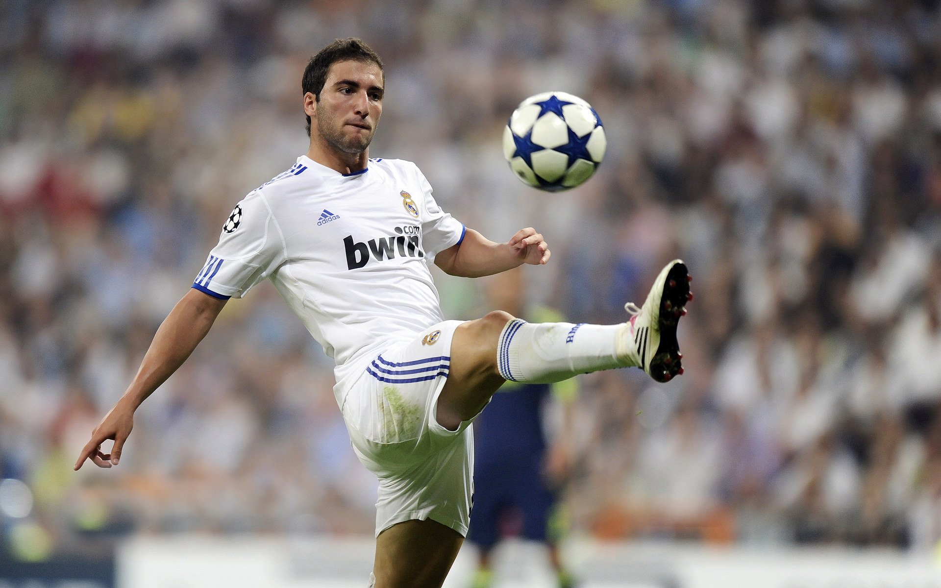 Jiu You download-比赛收藏：最令人震撼的比赛瞬间回顾，最激动人心的比赛