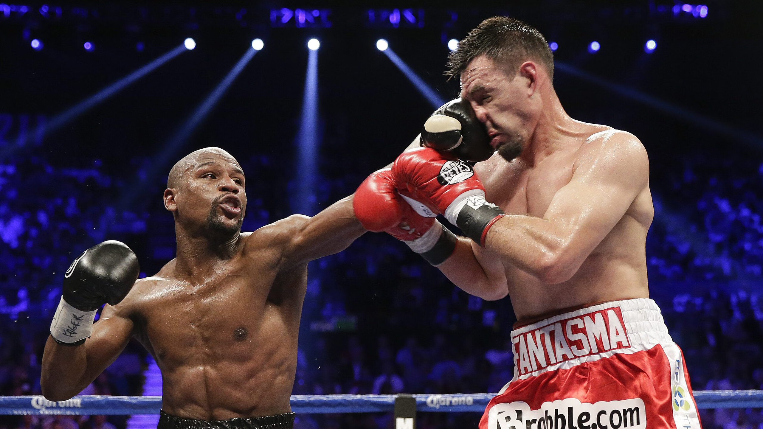 九游娱乐网页版-足球未来：无人机、VR和AR技术会成为比赛一部分？，足球 无人机